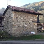 La Casita De Olivia Espinaredo Chalet La Villa