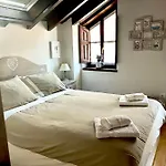 La Casita De Olivia Espinaredo Chalet