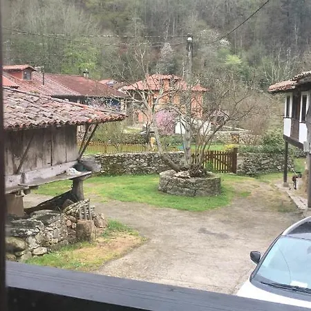 La Casita De Olivia Espinaredo