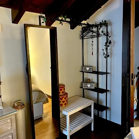 La Casita De Olivia Espinaredo