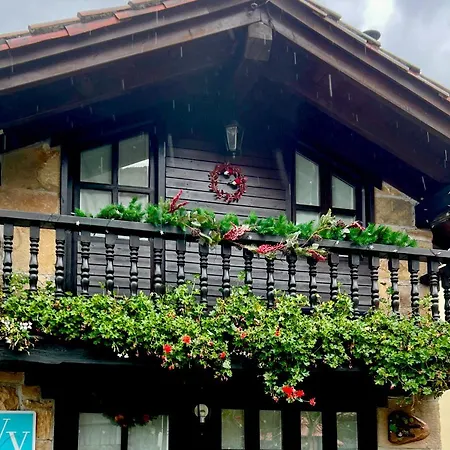 La Casita De Olivia Espinaredo *